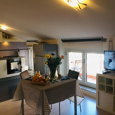 La Mansardina アパート